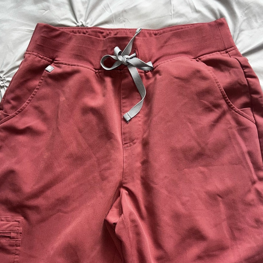 Figs Mauve High Waisted Joggers